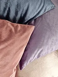 Puzdro na vankúš Marlyn z velvetu (svetlo fialové)