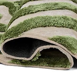 Koberce s dlhým vlasom - Akaba (krémová/zelená)