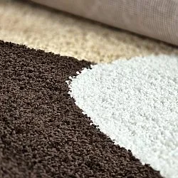 Koberce s vlasom - Chiniot (hnedá/béžová/biela)