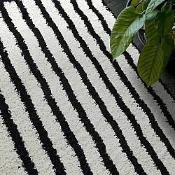 Chlpaté koberce - Cluny (biela/čierna)