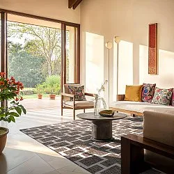 Koberec do interiéru a exteriéru - Brussels Silver (šedá)