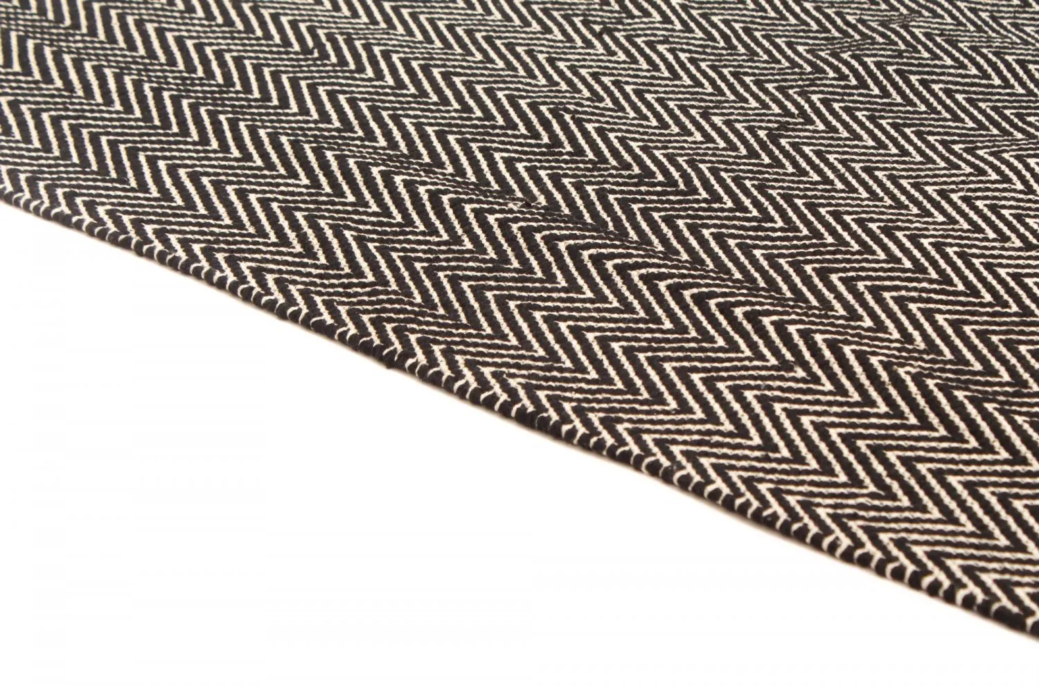 Koberec z kusov - Marina (čierna)