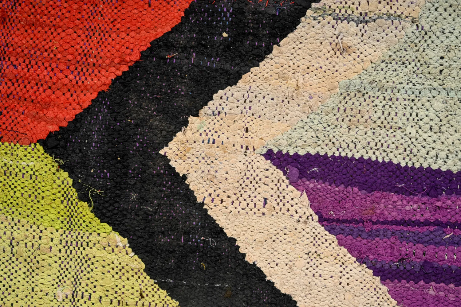 Koberec Berbere Marocký Boucherouite 135 x 245 cm