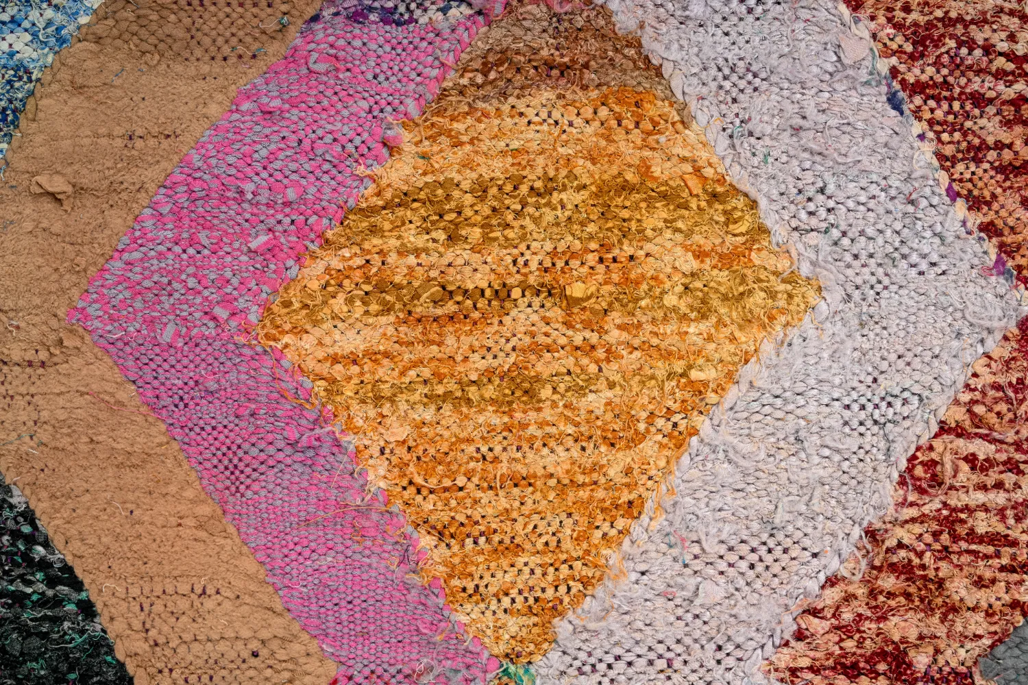 Koberec Berbere Marocký Boucherouite 135 x 260 cm