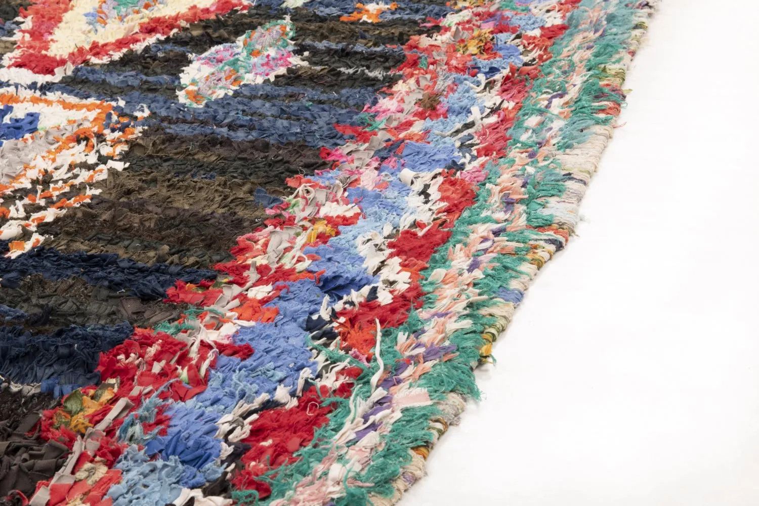 Marockansk Boucherouite-matta 235 x 120 cm