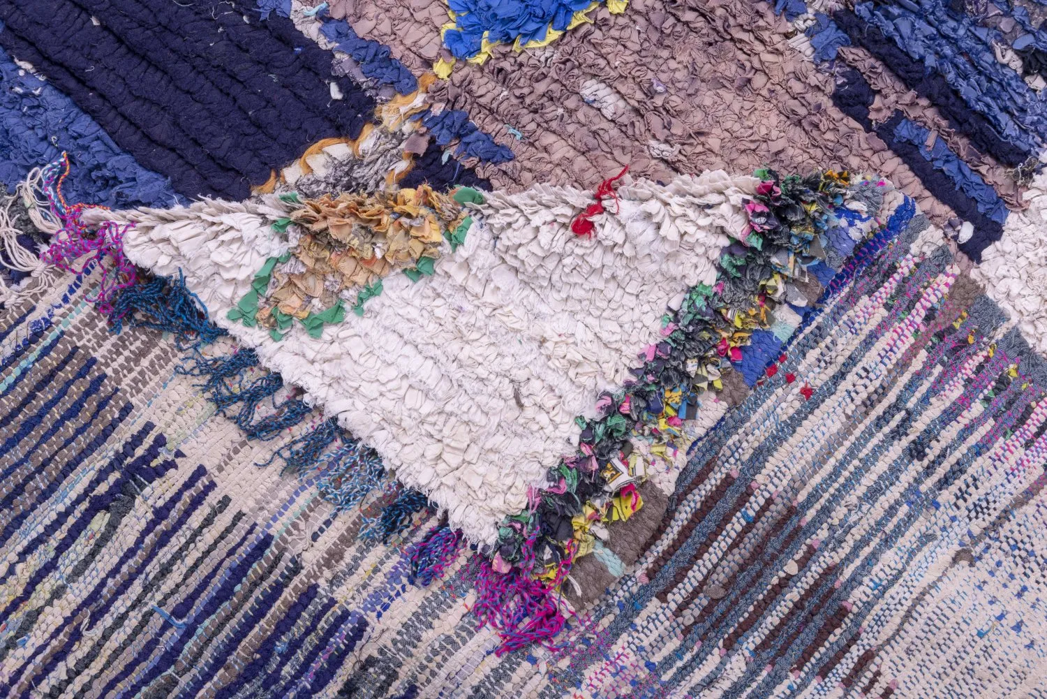 Marockansk Boucherouite-matta 230 x 170 cm