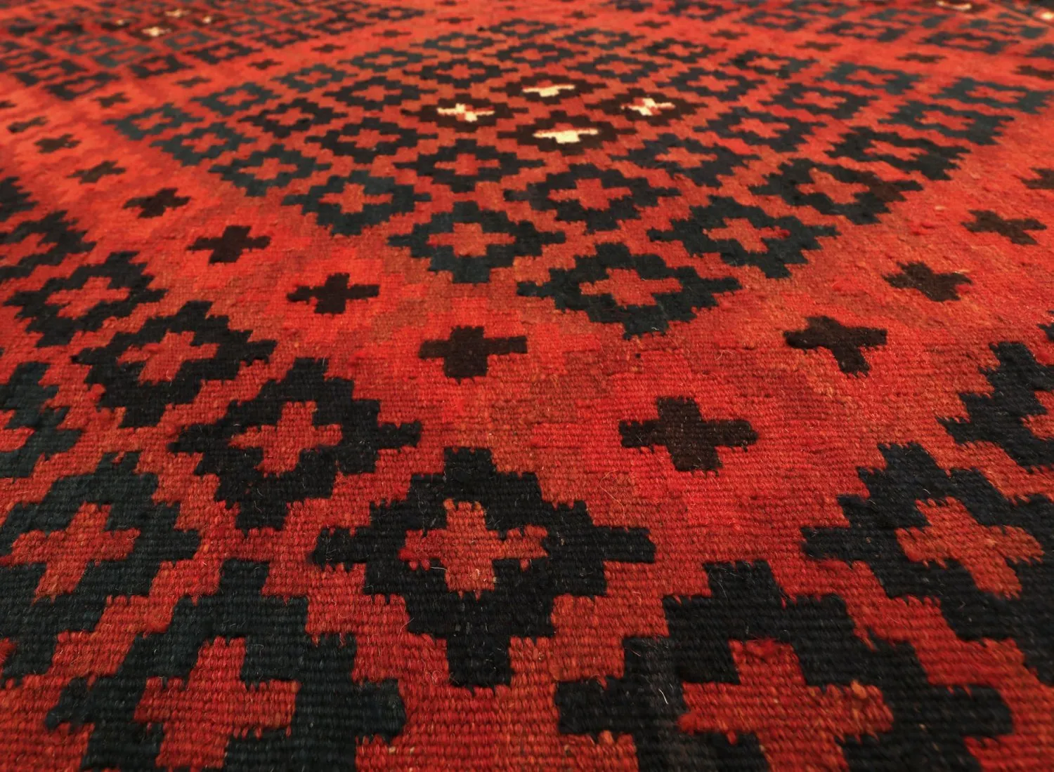 Orientálny kilimový koberec 296 x 263 cm