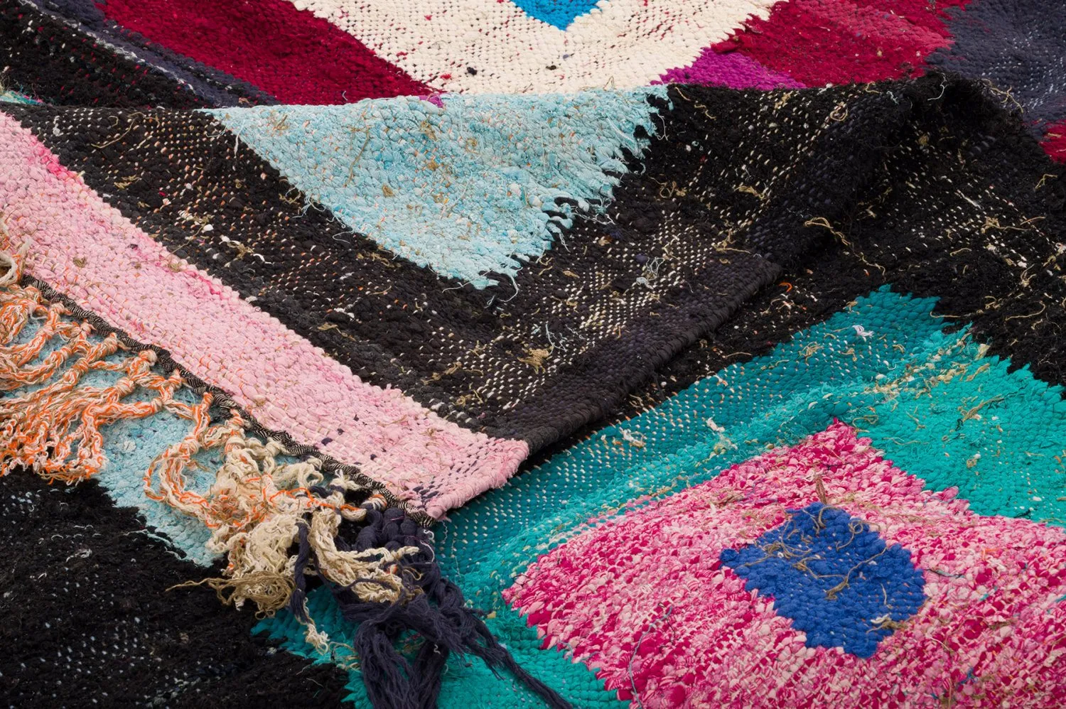 Koberec Berbere Marocký Boucherouite 140 x 225 cm