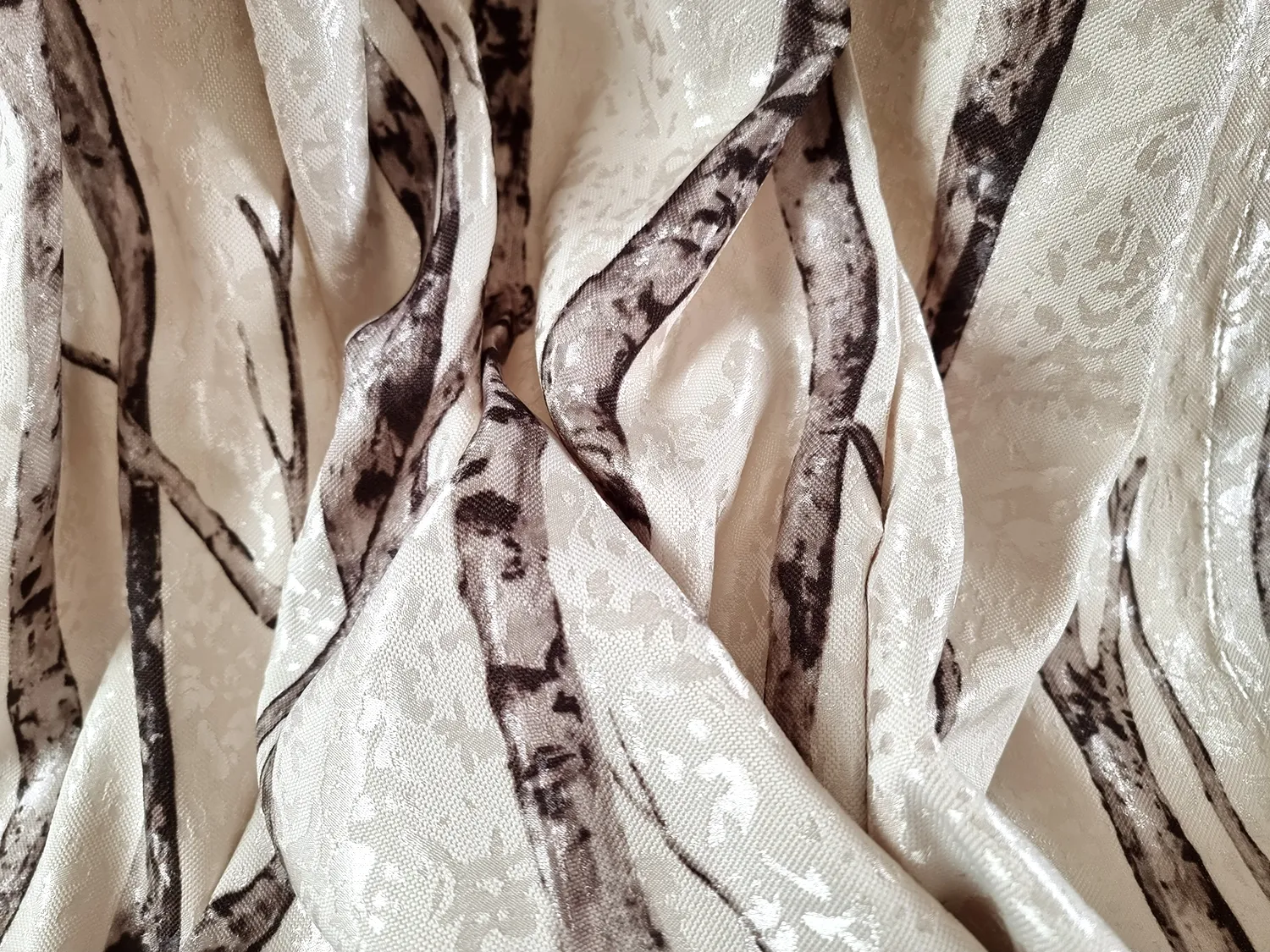 Záclona - Maya (čierna/biela)