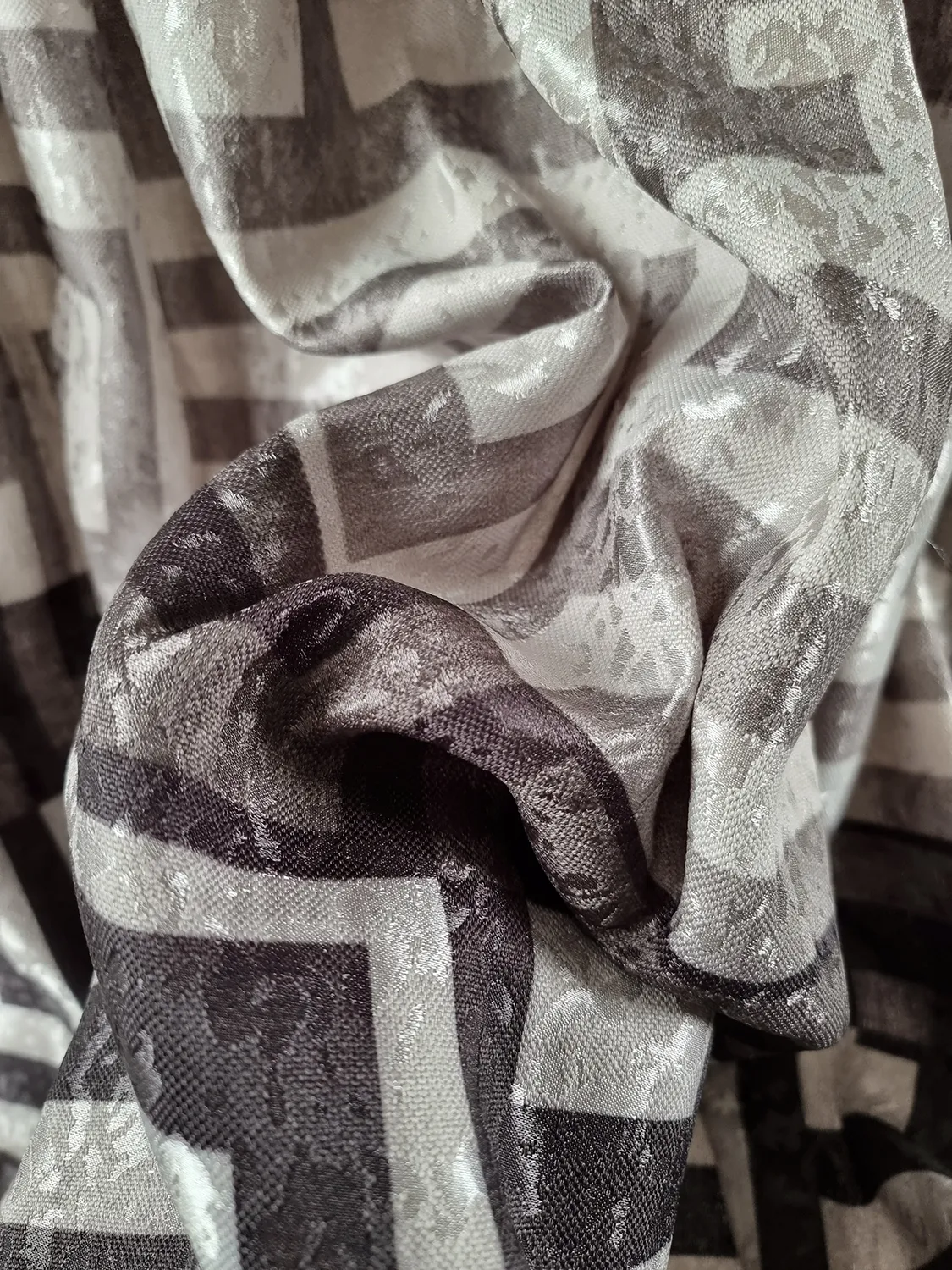 Záclona - Murphy (čierna)