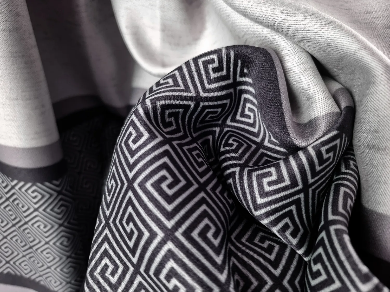 Záclona 140 x 260 cm