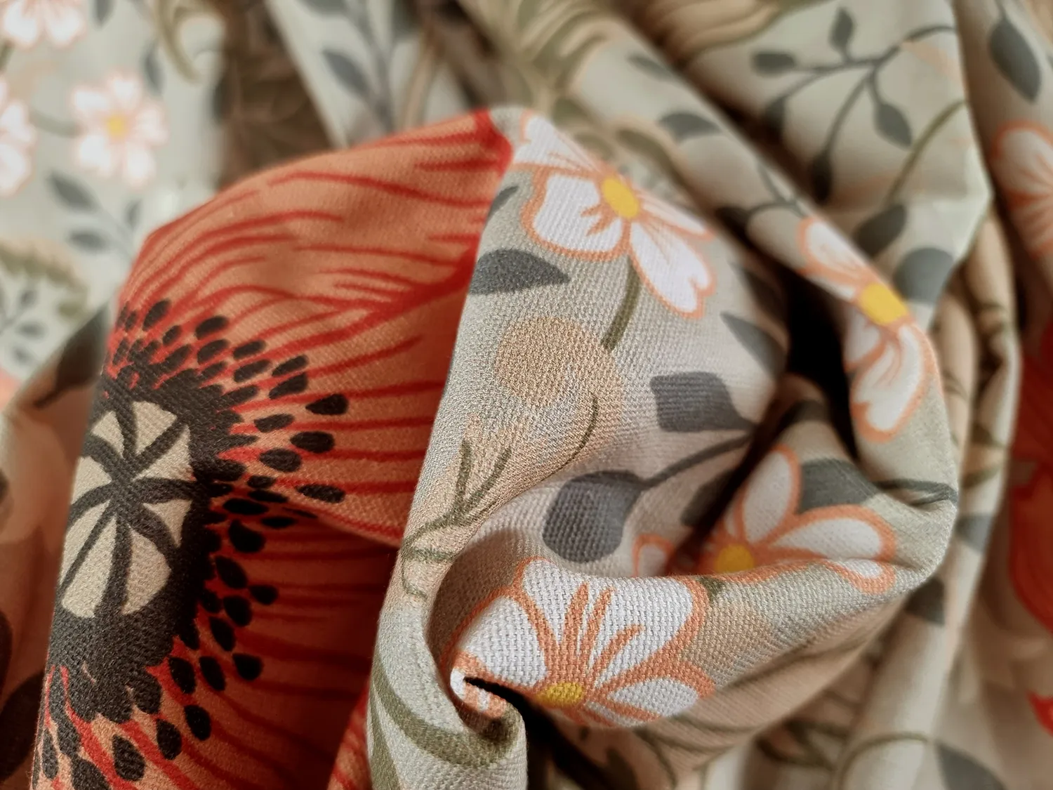 Bomullsgardin - Poppy (beige)