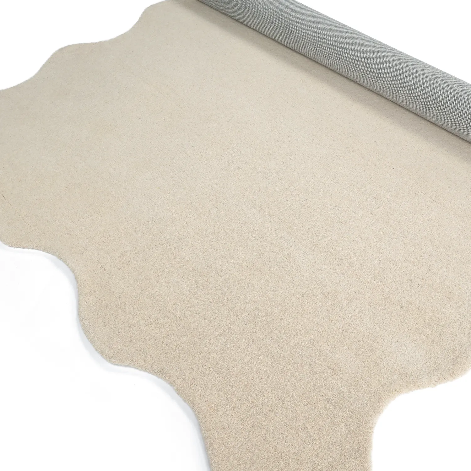 Vlnitý vlnený koberec - Diu Hand Tufted Wool Premium (krém)