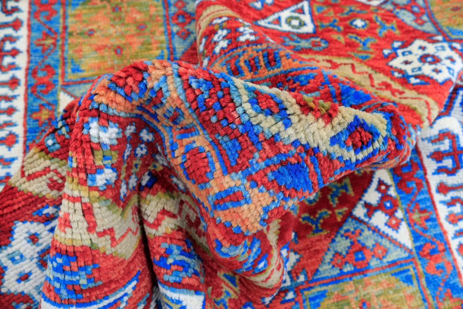 Orientálny Koberec - Suzani Hand Knotted - 170 x 240 cm