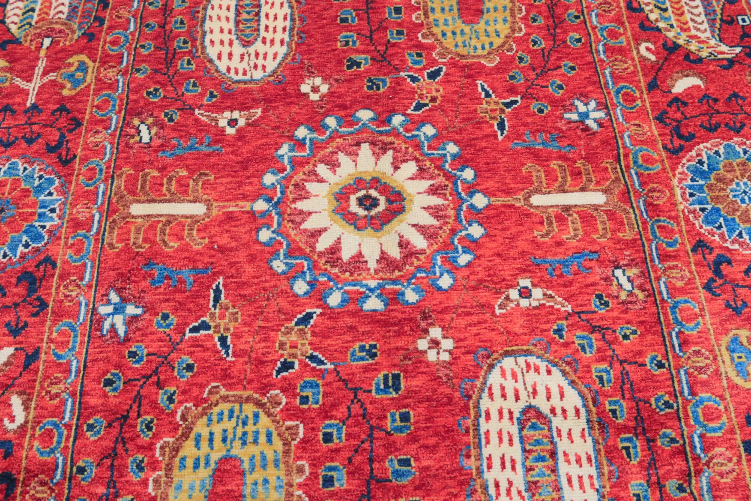 Orientálny Koberec - Suzani Hand Knotted - 200 x 300 cm