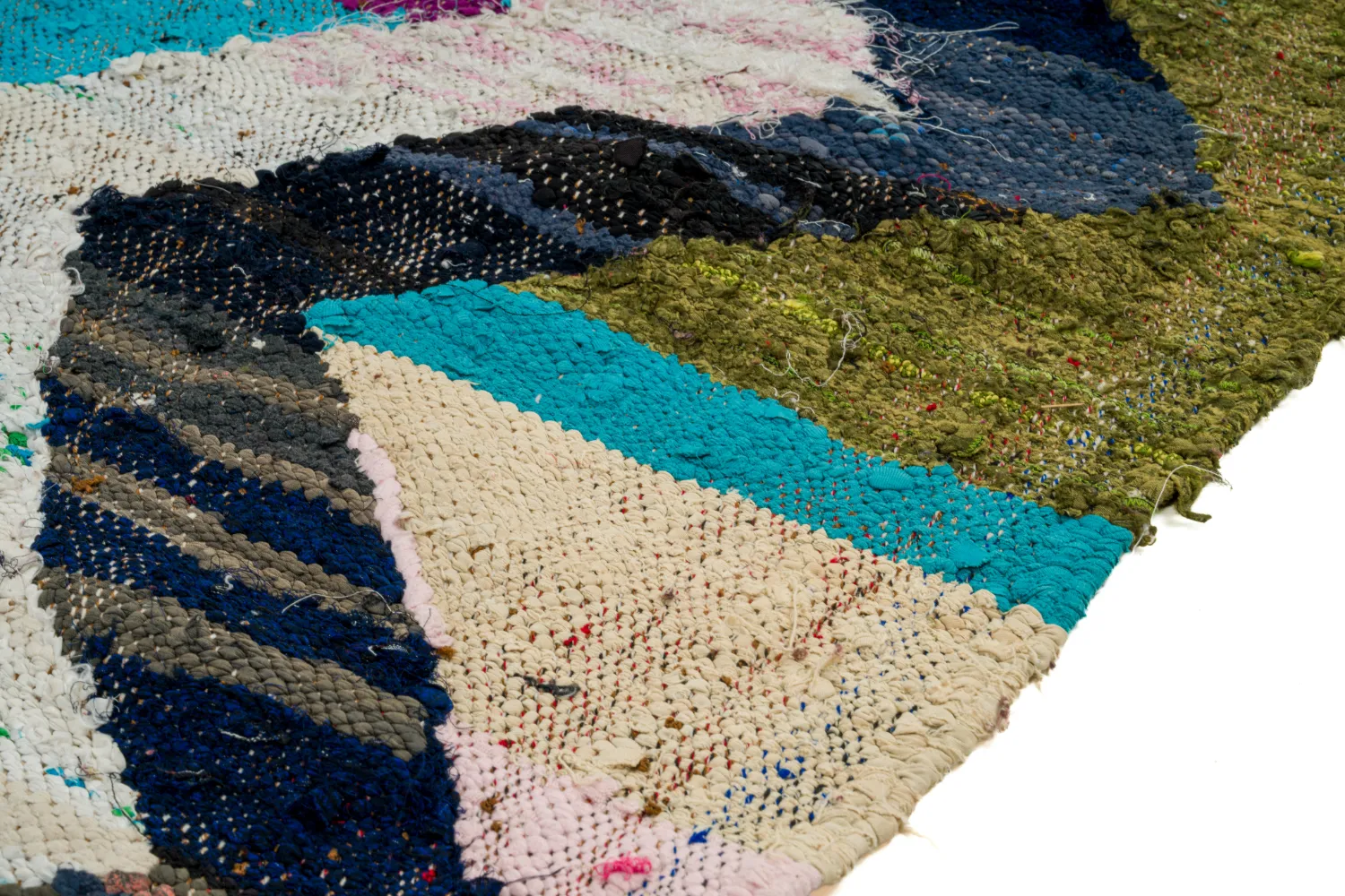 Koberec Berbere Marocký Boucherouite 135 x 230 cm