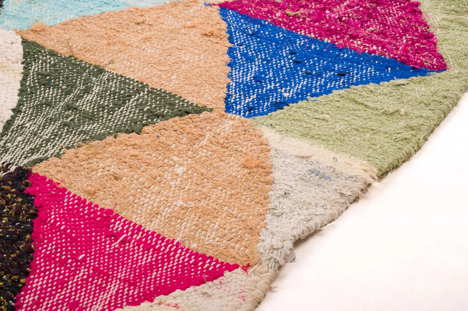 Koberec Berbere Marocký Boucherouite 135 x 230 cm