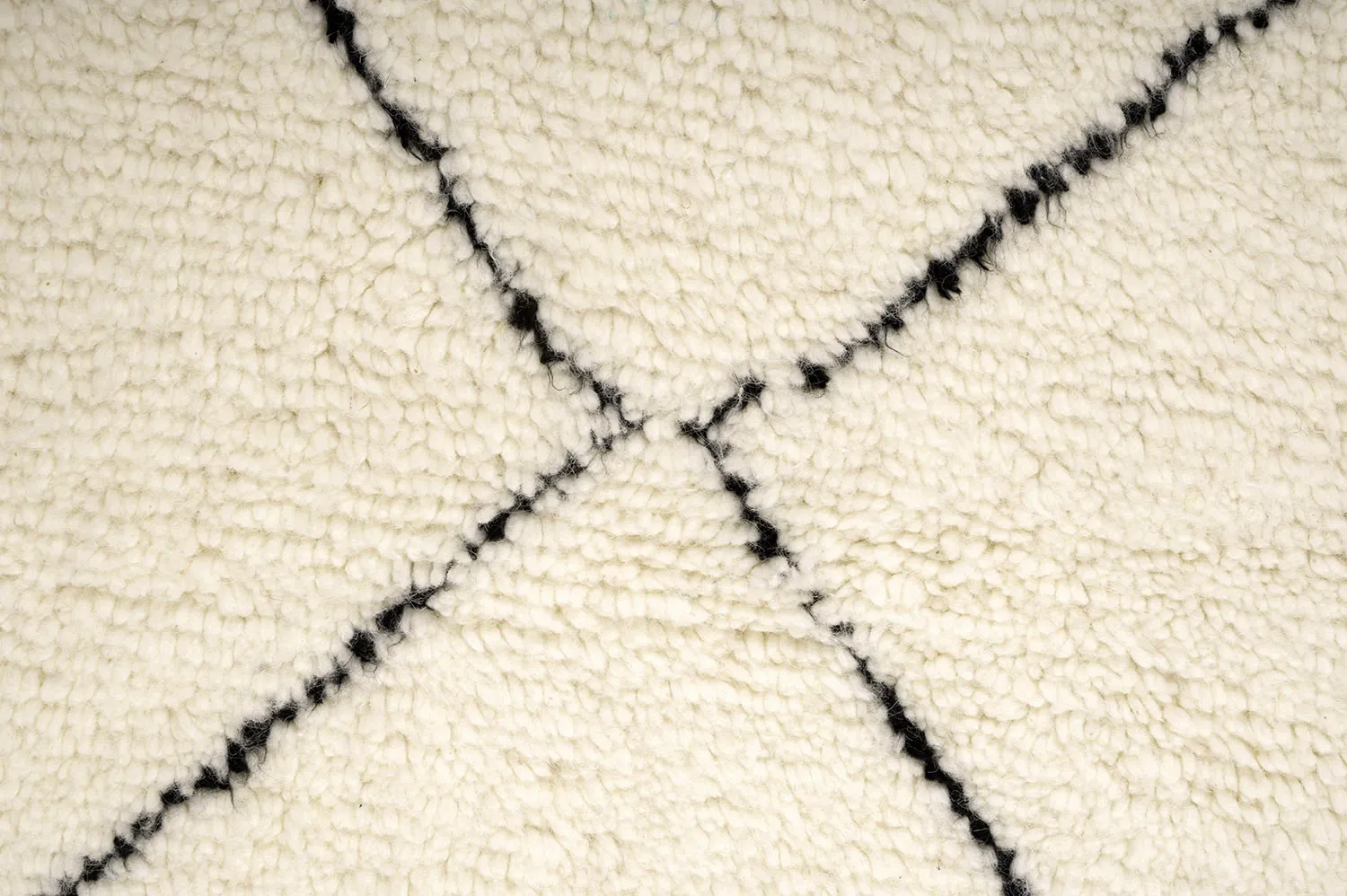 Koberec Kilim Marocký Beni Ourain 195 x 295 cm