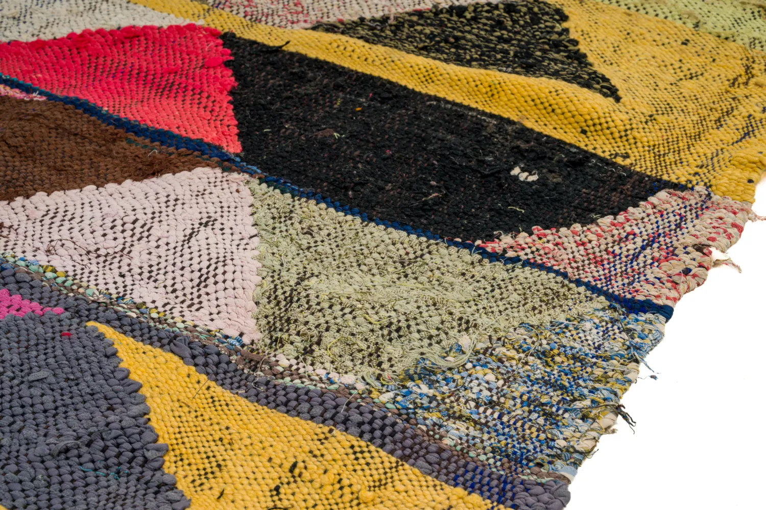 Koberec Berbere Marocký Boucherouite 140 x 230 cm