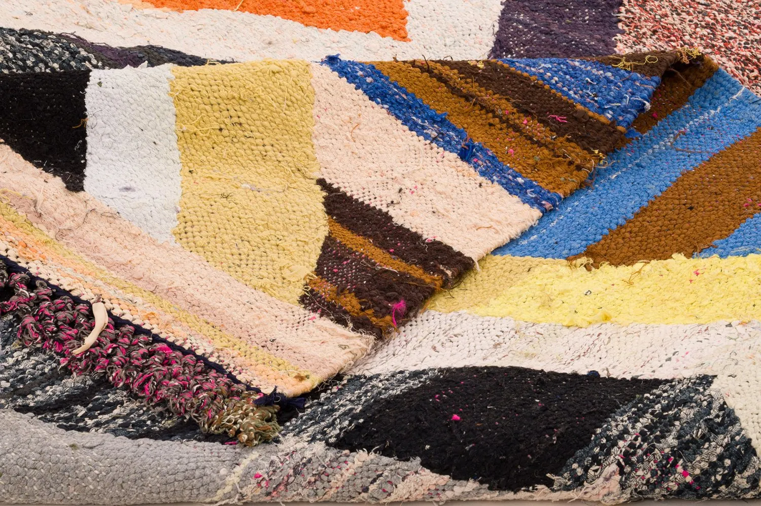 Koberec Berbere Marocký Boucherouite 155 x 275 cm