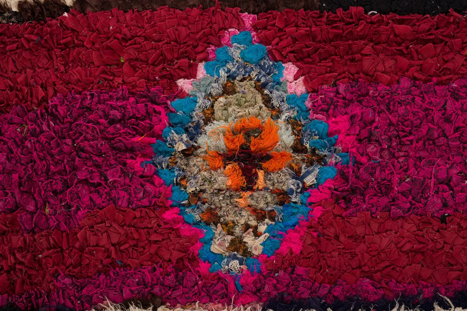 Marocký berberský koberec Boucherouite 145 x 305 cm