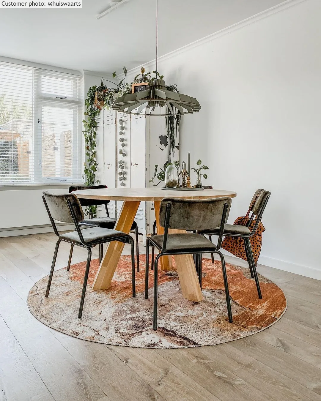 Kruhový koberec - Olivera (hnedý)