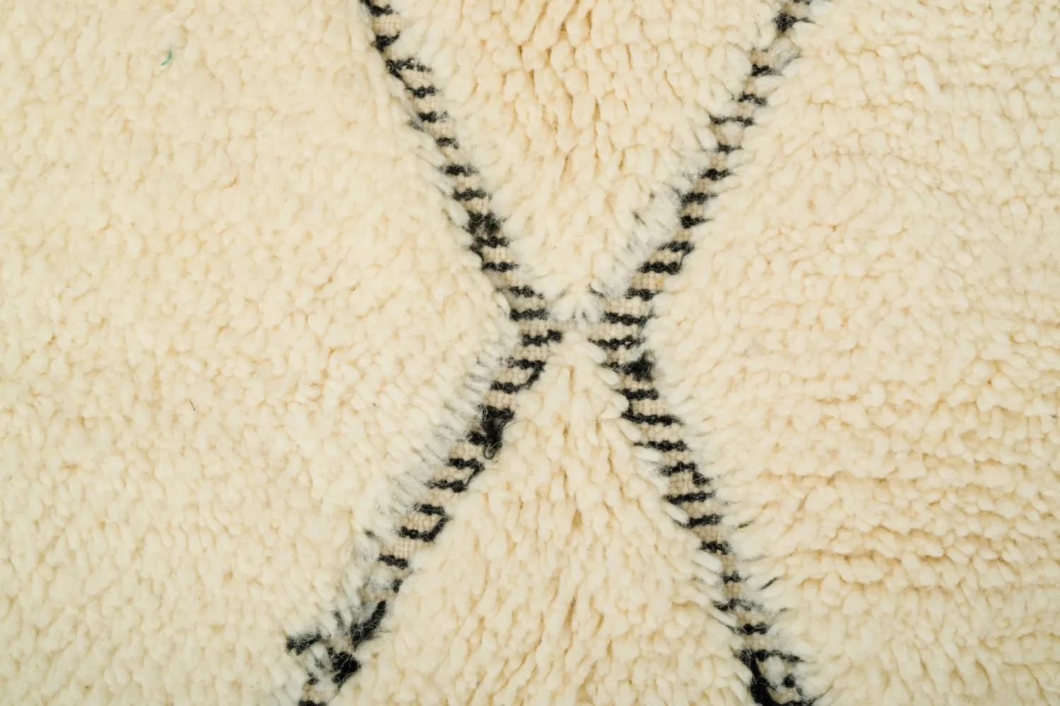Kilimová rohož Marocký Beni Ourain 155 x 250 cm
