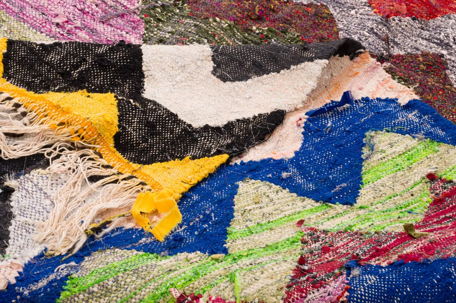 Koberec Berbere Marocký Boucherouite 125 x 245 cm