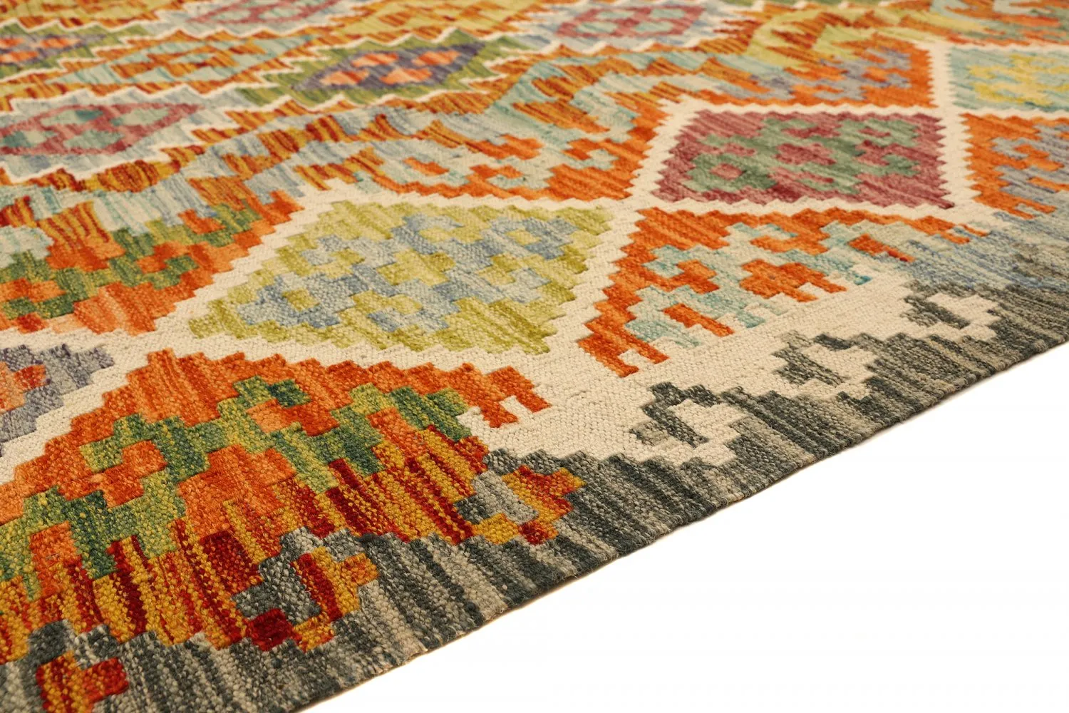 Orientálny kilimový koberec 284 x 209 cm