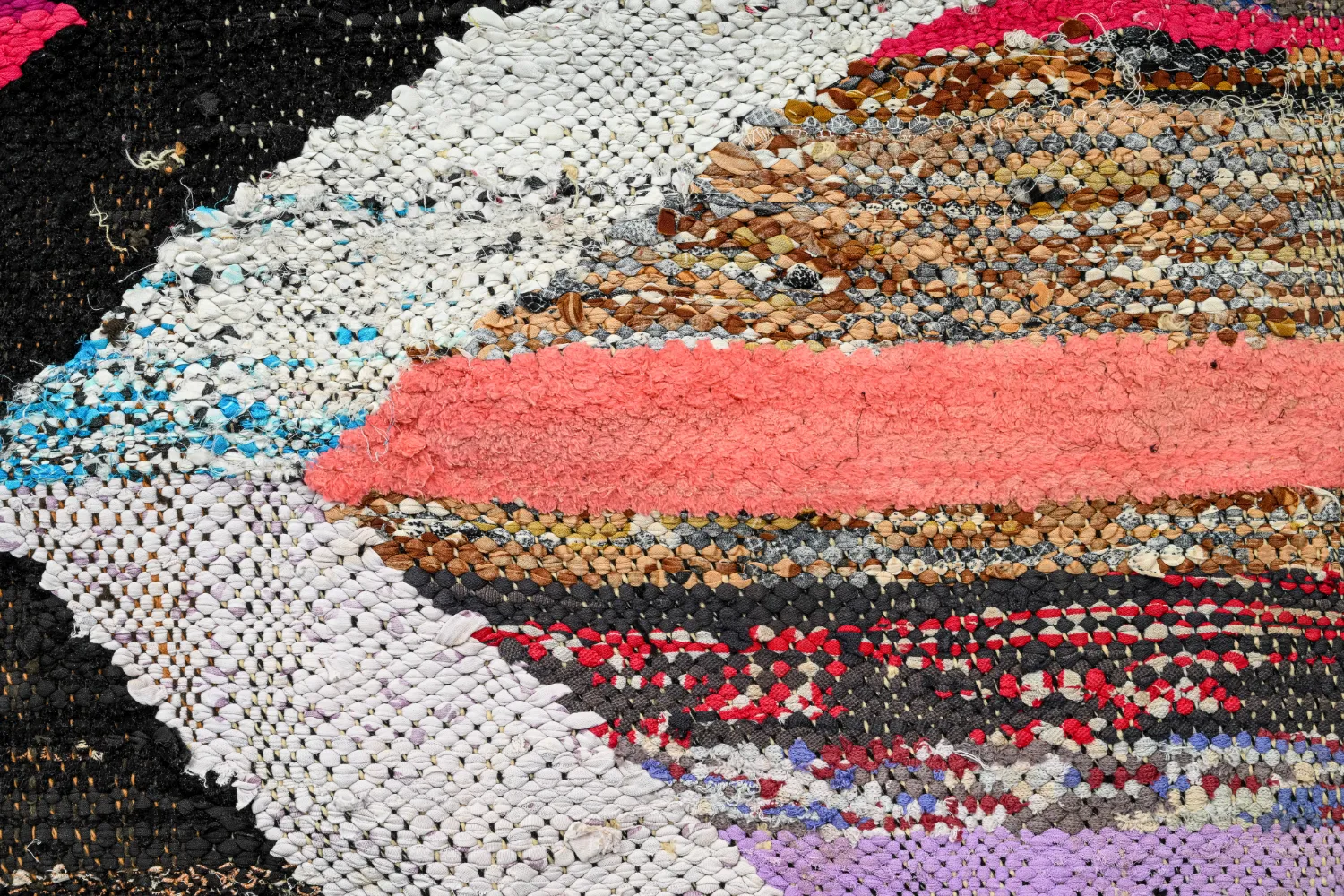 Koberec Berbere Marocký Boucherouite 140 x 245 cm