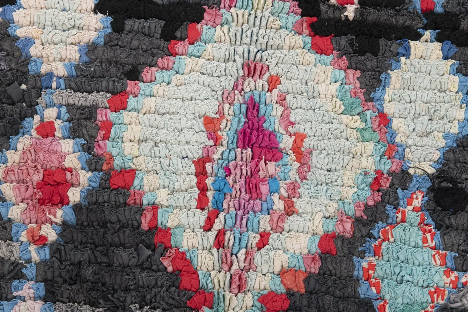 Berberská rohož Marocký Boucherouite 310 x 130 cm