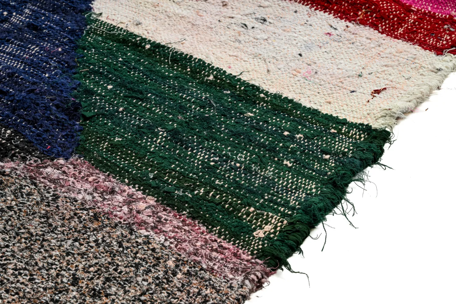 Koberec Berbere Marocký Boucherouite 135 x 240 cm