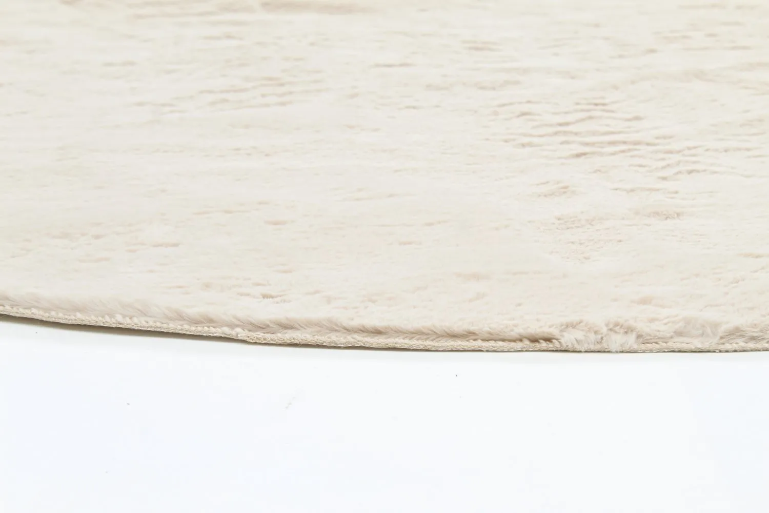 Koberce okrúhle - Aranga Super Soft Fur (béžová)