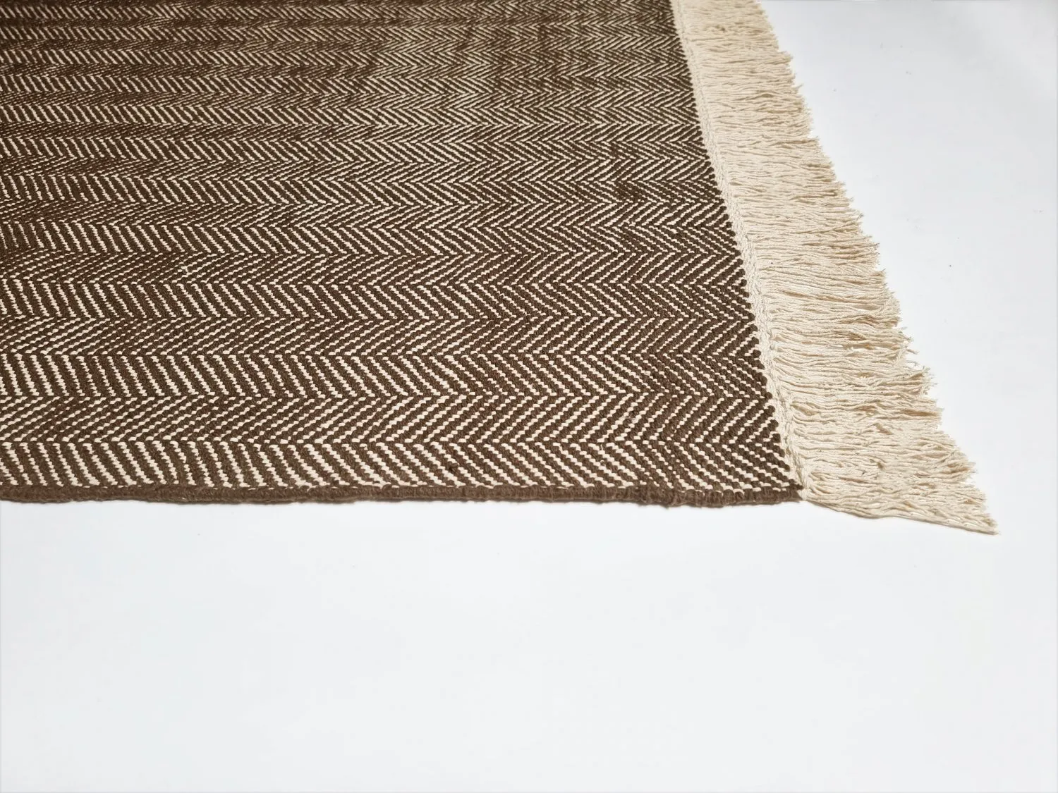 Koberec z kusov - Bellare (hnedý)