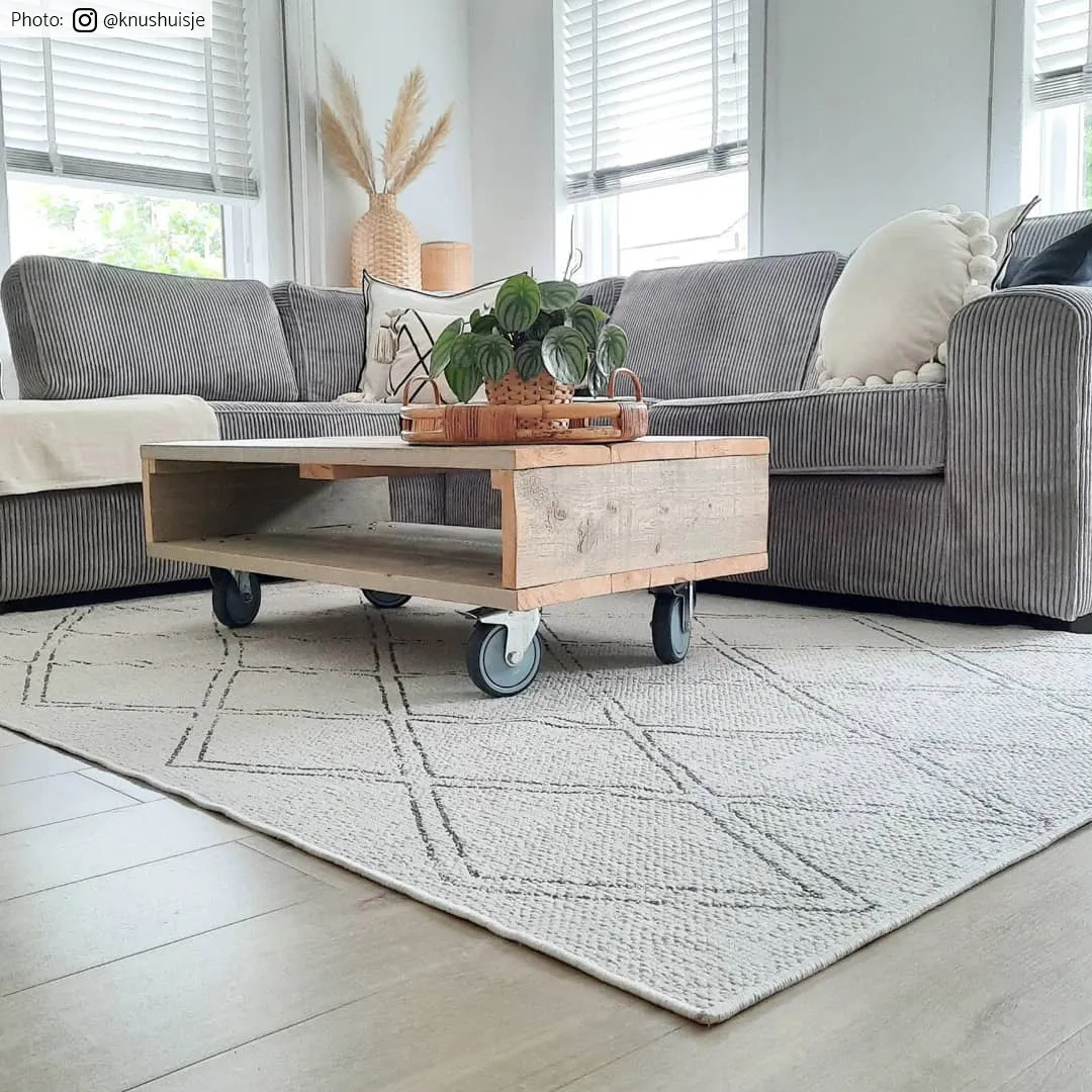 Koberec pre interiér a exteriér - Brussels Diamond (biely)