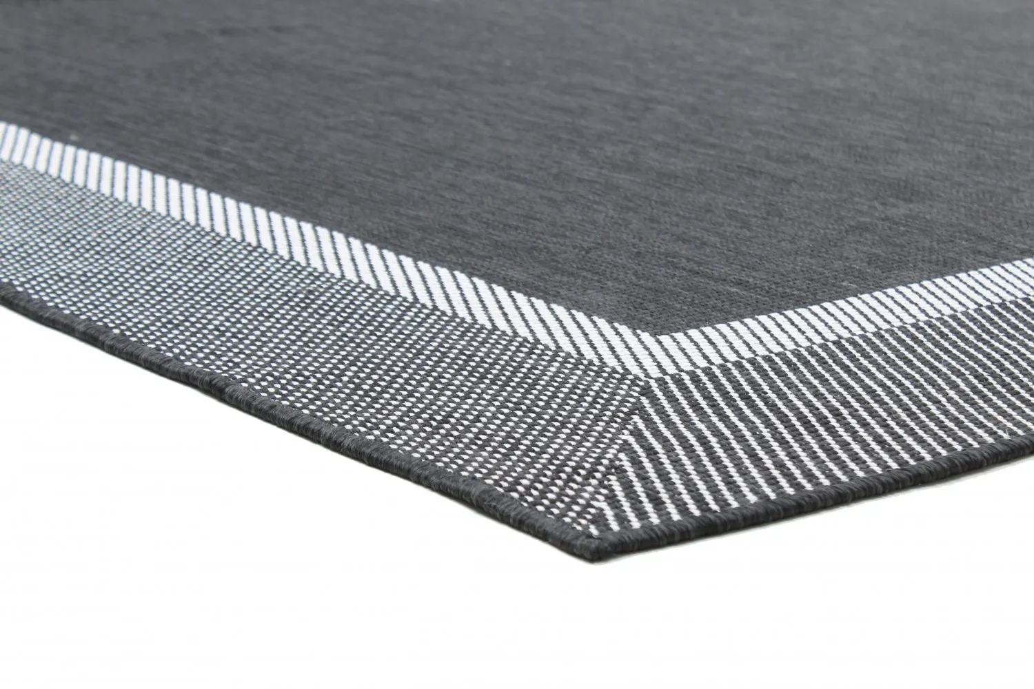 Koberec na interiér a exteriér - Alta (čierny)