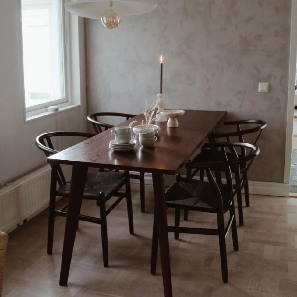 Matbord - Nordisk - 180 x 70 cm (valnöt)