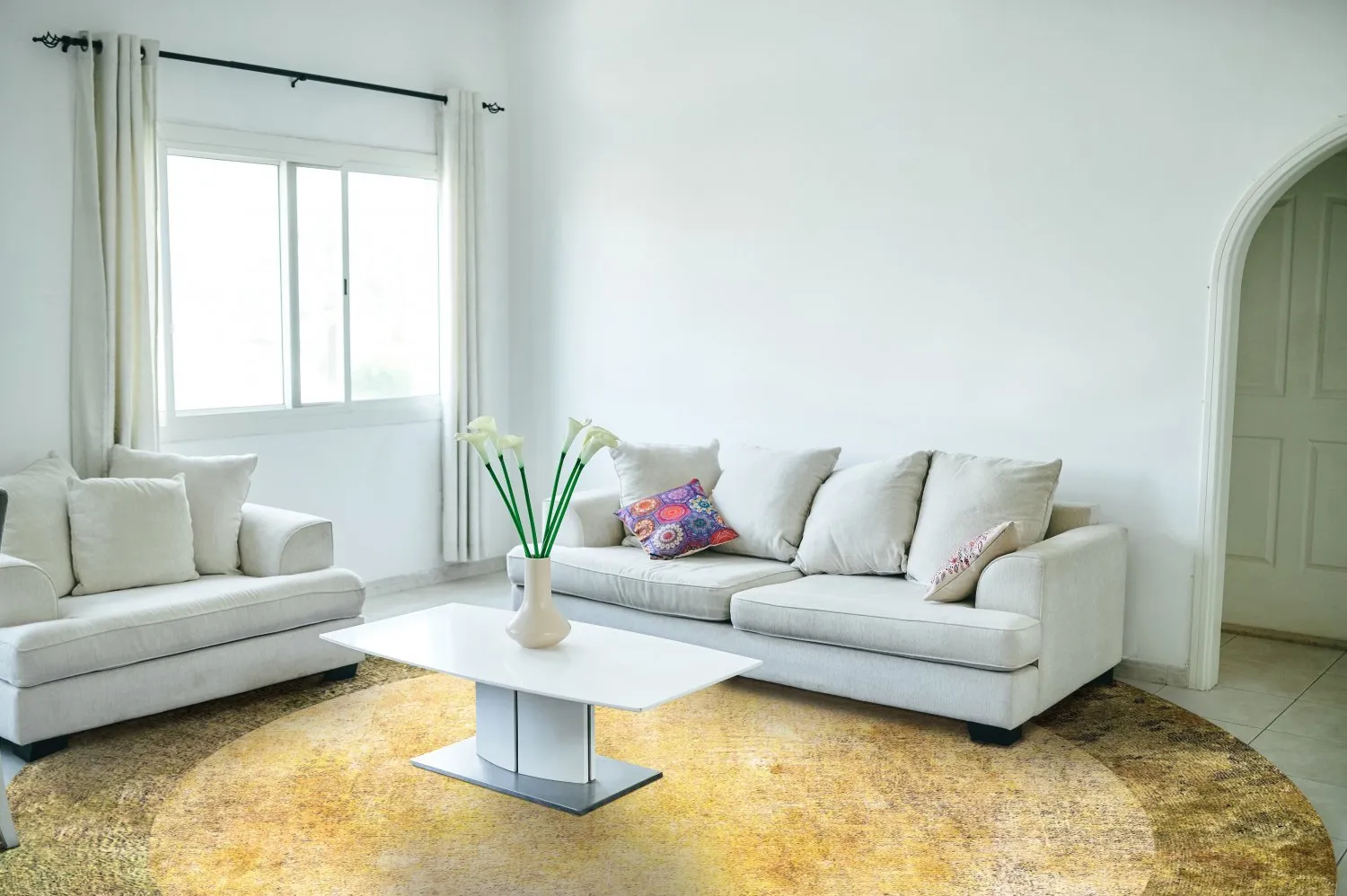 Kruhový koberec - Campana (béžová/žltá)