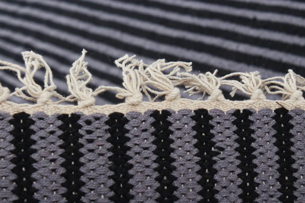 Koberec z kusov - Eila (šedá/šedá tmavá)