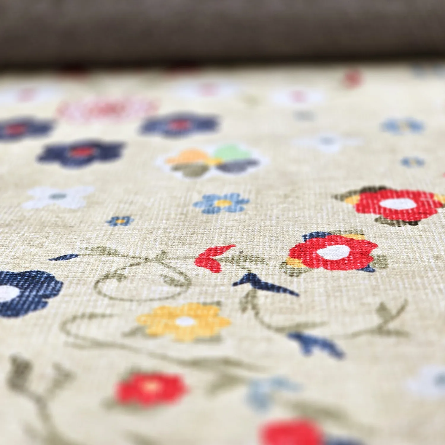 Koberec s plochým tkaním - Nabilar (krémový)