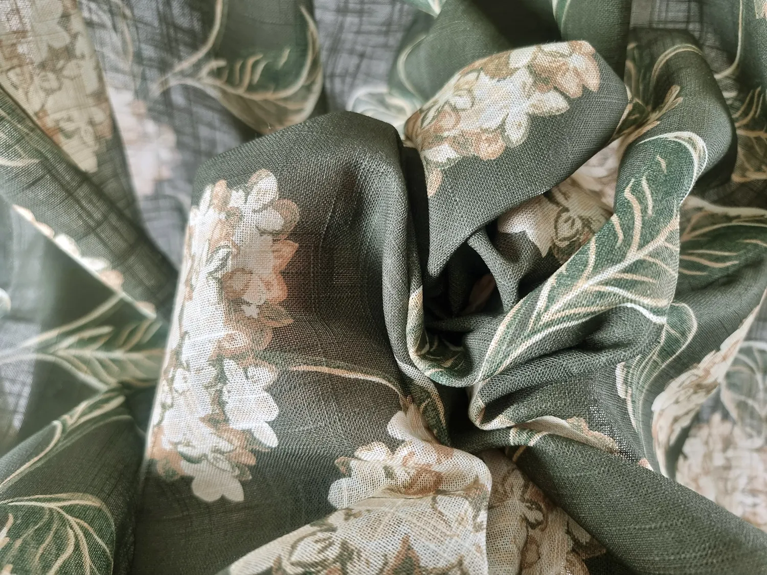 Záclony - Bavlnená záclona - Dorthe (zelená)