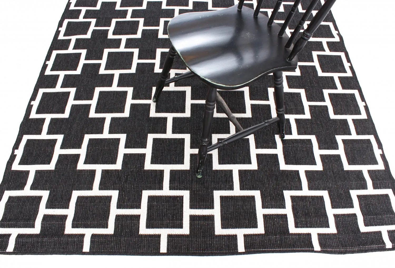 Koberec na interiér a exteriér - Brussels Silver (čierny)