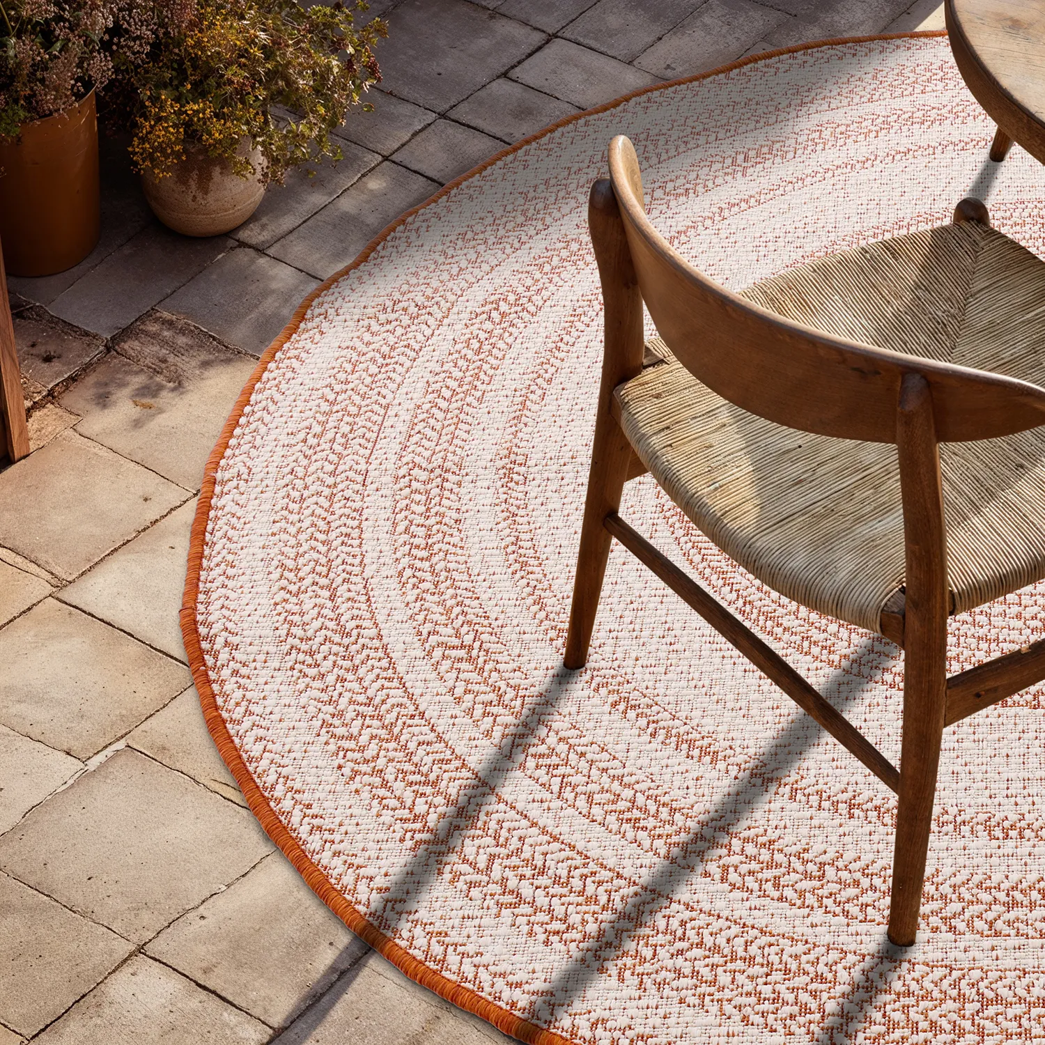 Rund matta - Indoor/Outdoor Angus (röd)