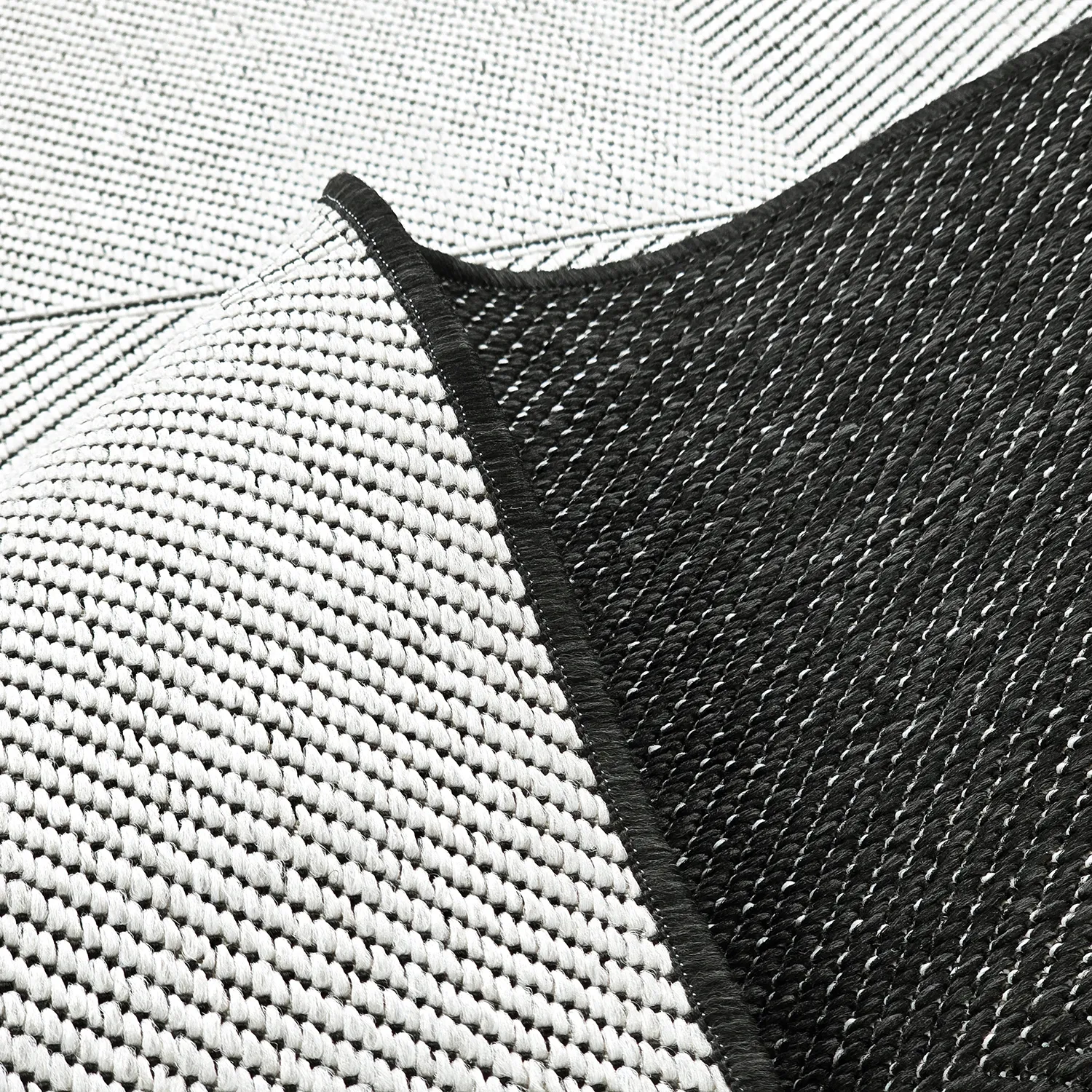 Inomhus- utomhusmatta - Ava (svart)