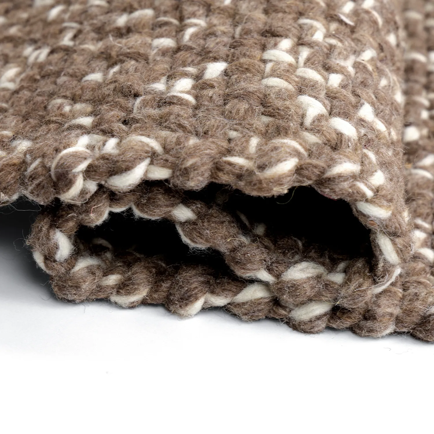 Koberec na vnútorné a vonkajšie použitie - Orta Wool Look (hnedý)