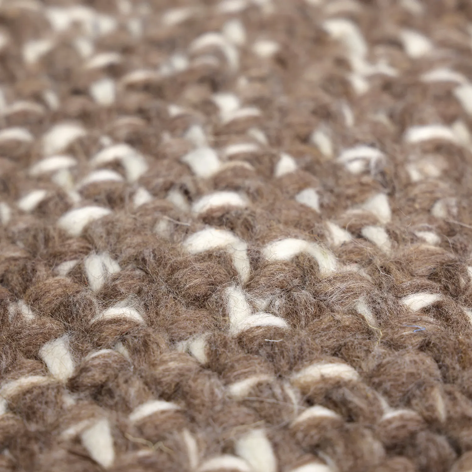 Koberec na vnútorné a vonkajšie použitie - Orta Wool Look (hnedý)