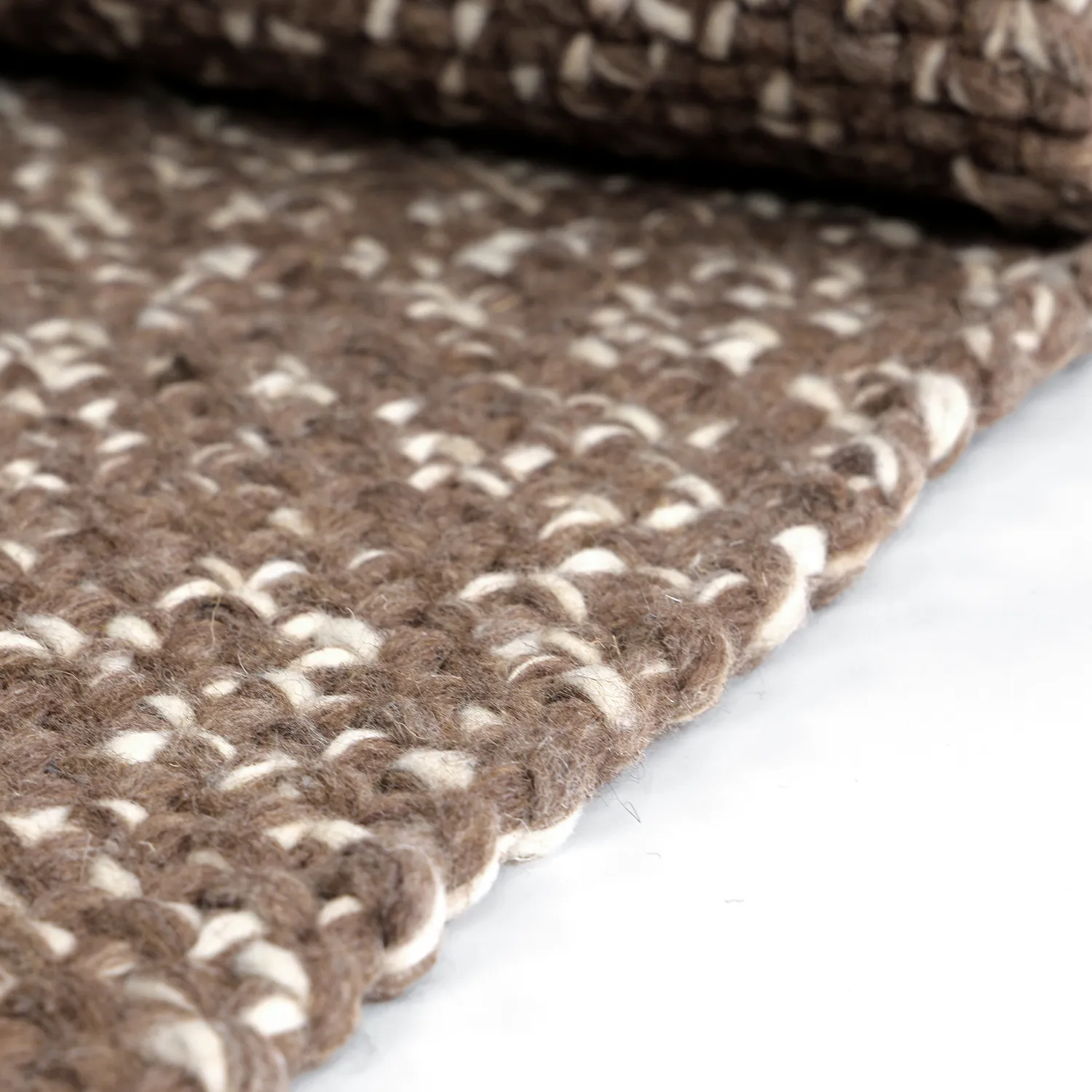 Koberec na vnútorné a vonkajšie použitie - Orta Wool Look (hnedý)