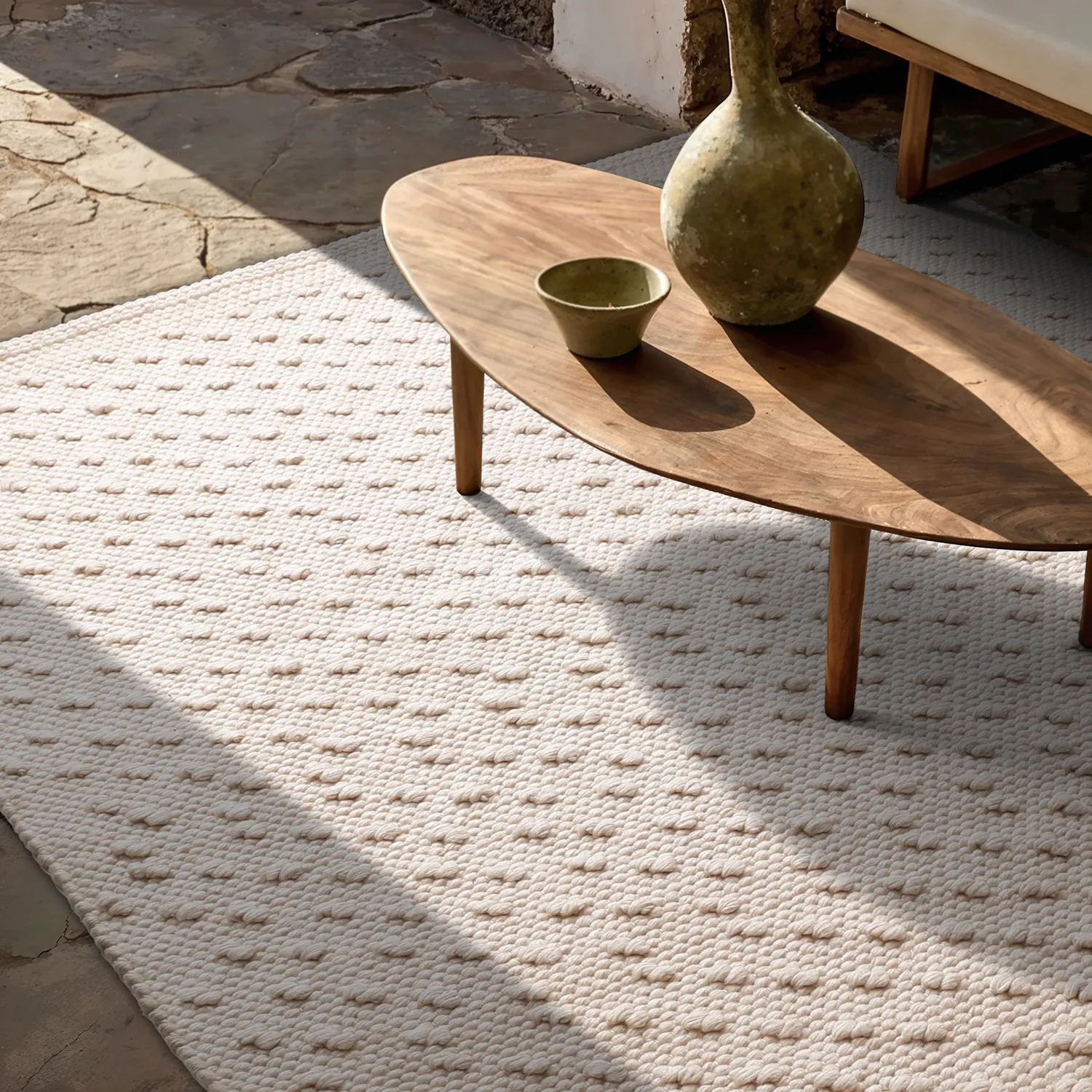 Koberec na vnútorné a vonkajšie použitie - Todi Wool Look (krém)