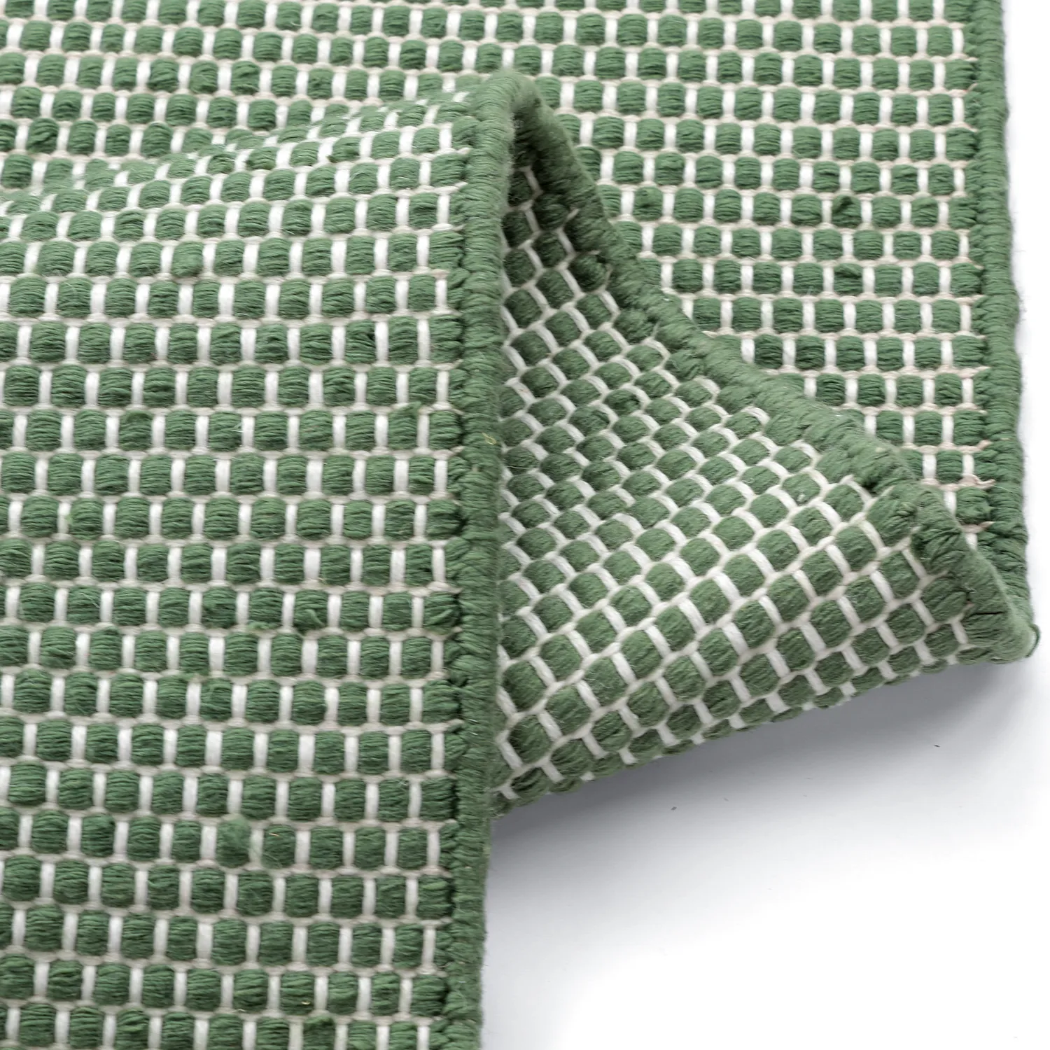 Koberec na vnútorné a vonkajšie použitie - Coastal Wool Look (zelená/biela)