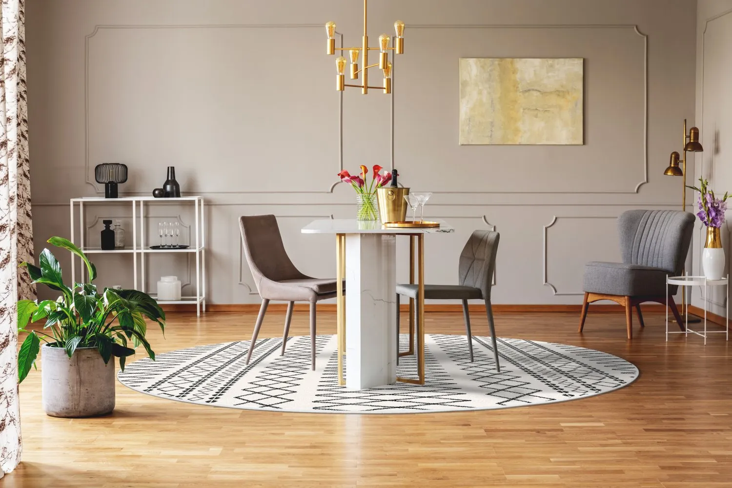 Kruhový koberec - Safi (čierna/biela)